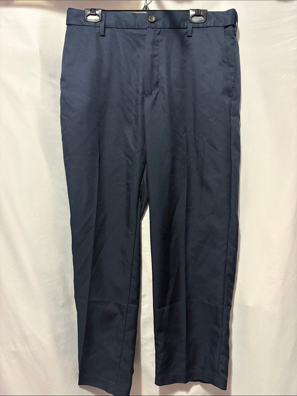 Amazon Essentials Men's Navy Chinos